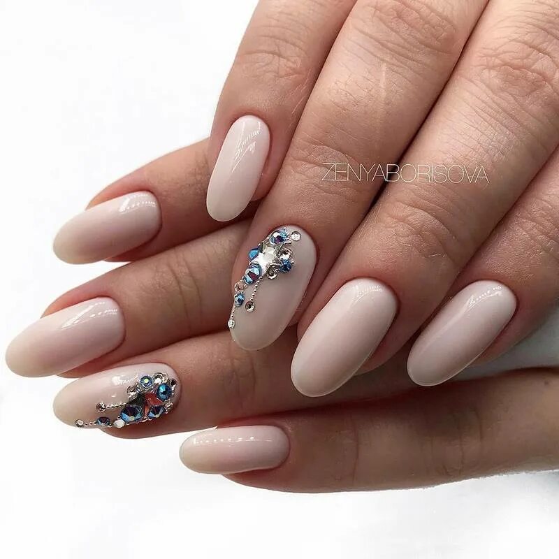 Маникюр март 2024 модные тенденции. Стильные ногти. Маникюр март 2024 модные тенденции. Модный маникюр 2023 года. Маникюр март 2024 модные тенденции.