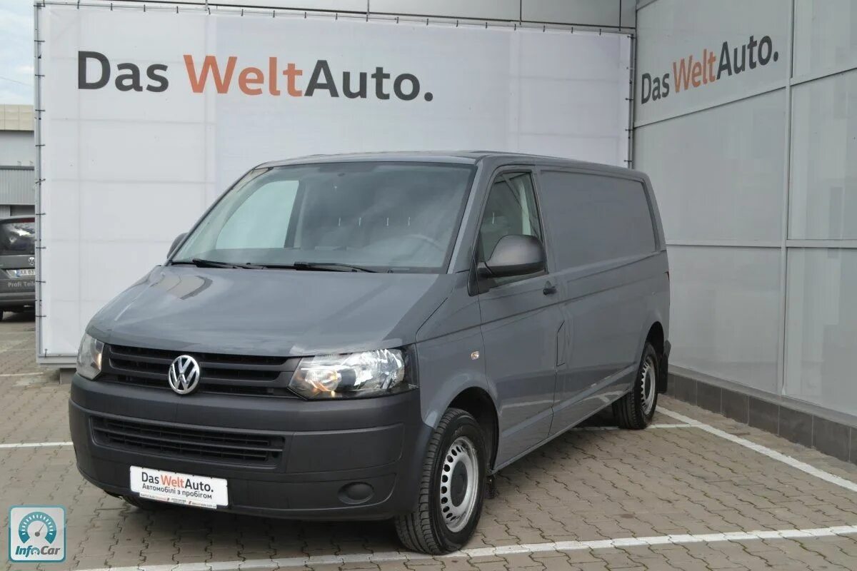 Купить фольксваген фургон. VW Transporter 2013. Фольксваген Транспортер Кастен. Фольксваген Транспортер 2013г. Volkswagen Transporter, 2013 г..