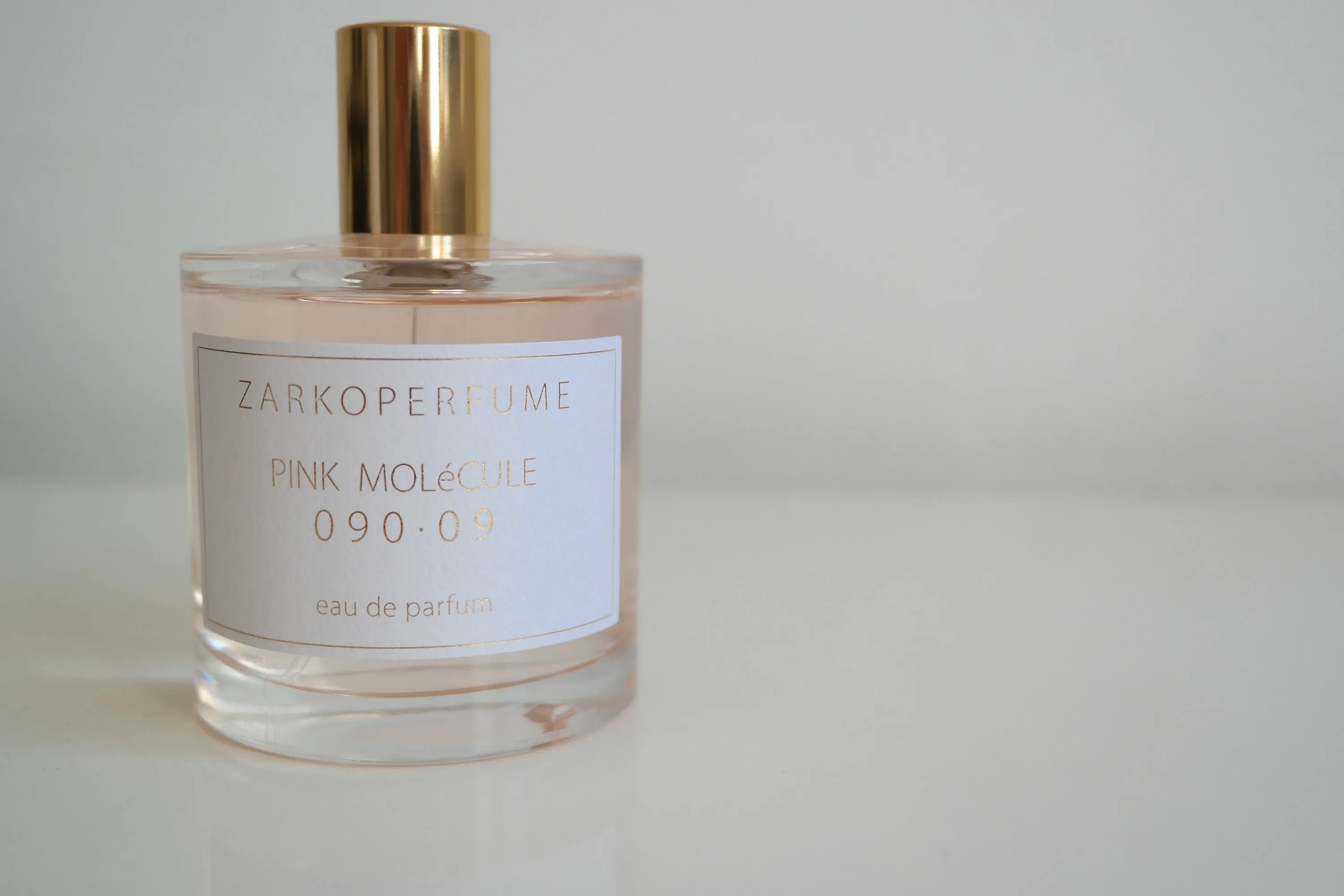 Молекула пинк духи. Zarkoperfume Pink molecule 090 09 парфюмерная вода 100 мл. Заркоперфюм Пинк молекула 090.09. Zarkoperfume Pink molecule 090.09 Unisex. Pink molécule 090.09 Zarkoperfume флакон.