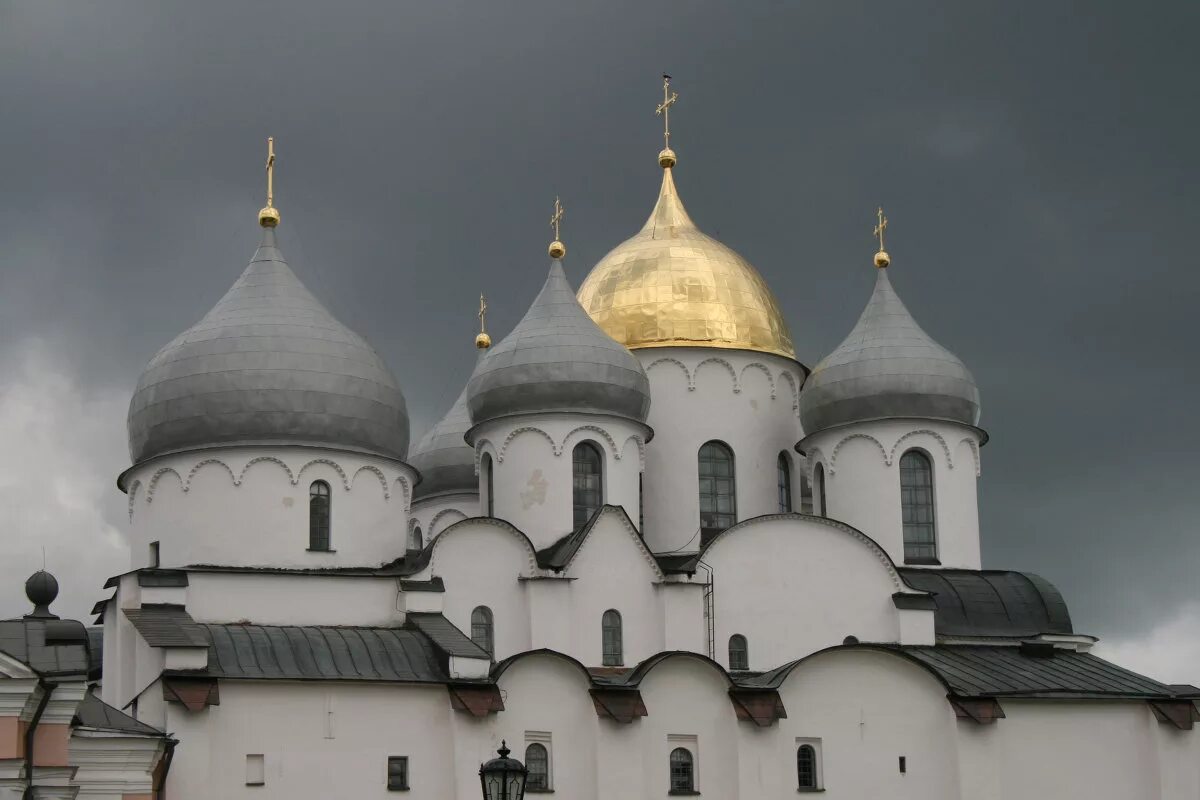 Православные софийские соборы. Храм Святой Софии в Новгороде.