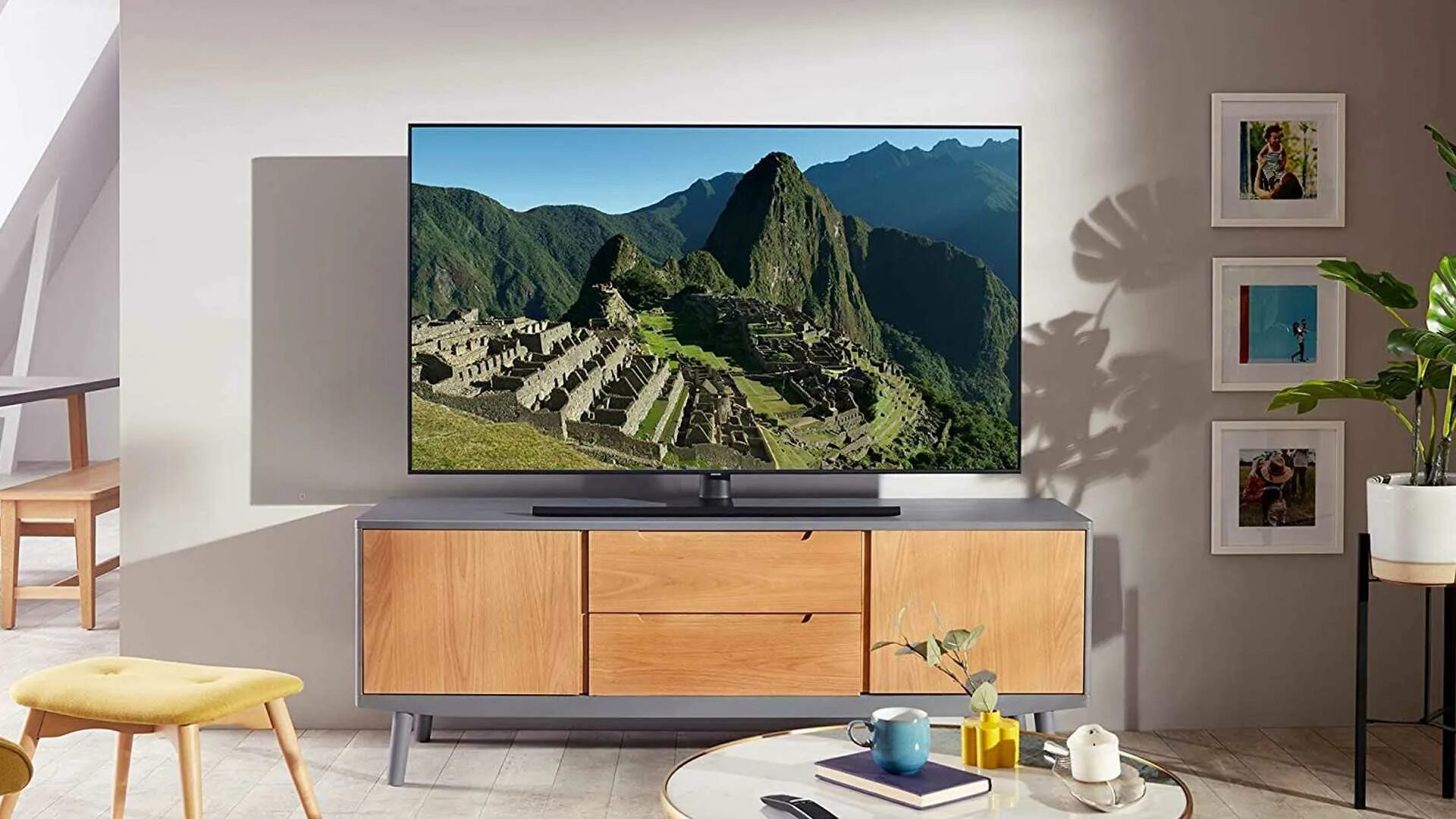 Лучшие телевизоры в мире. Самсунг QLED 55 дюймов. Samsung QLED 75.