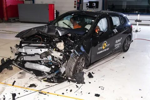 Краш тест bmw