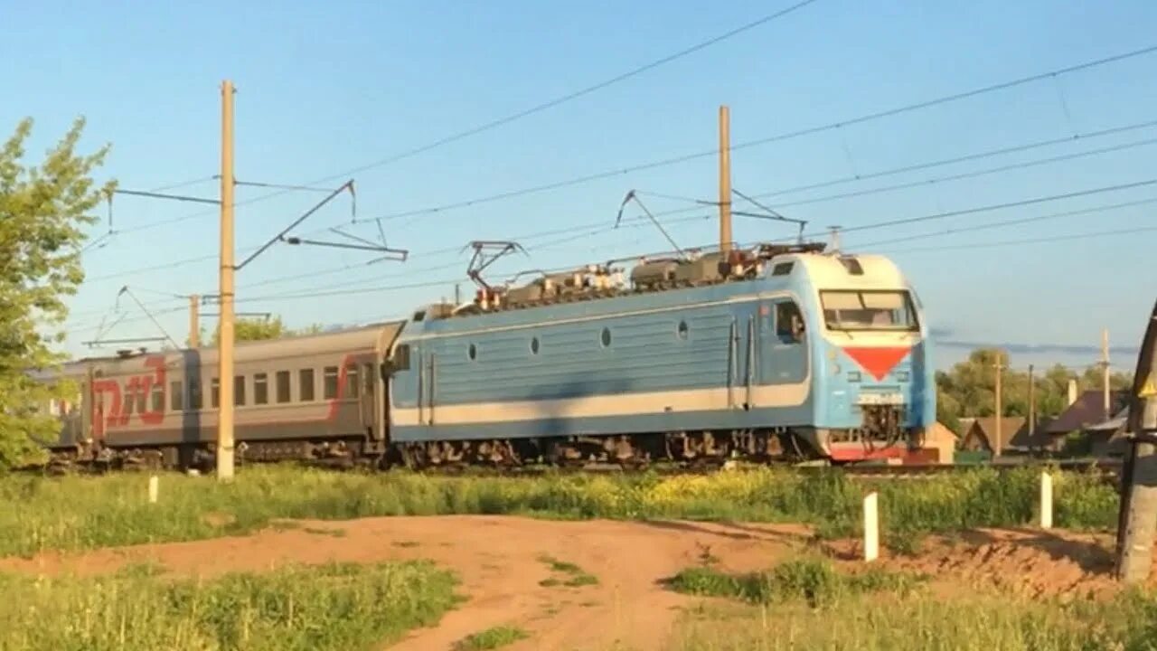 524с поезд. 523е поезд. Поезд 523. Поезд 524е. Поезд 523е