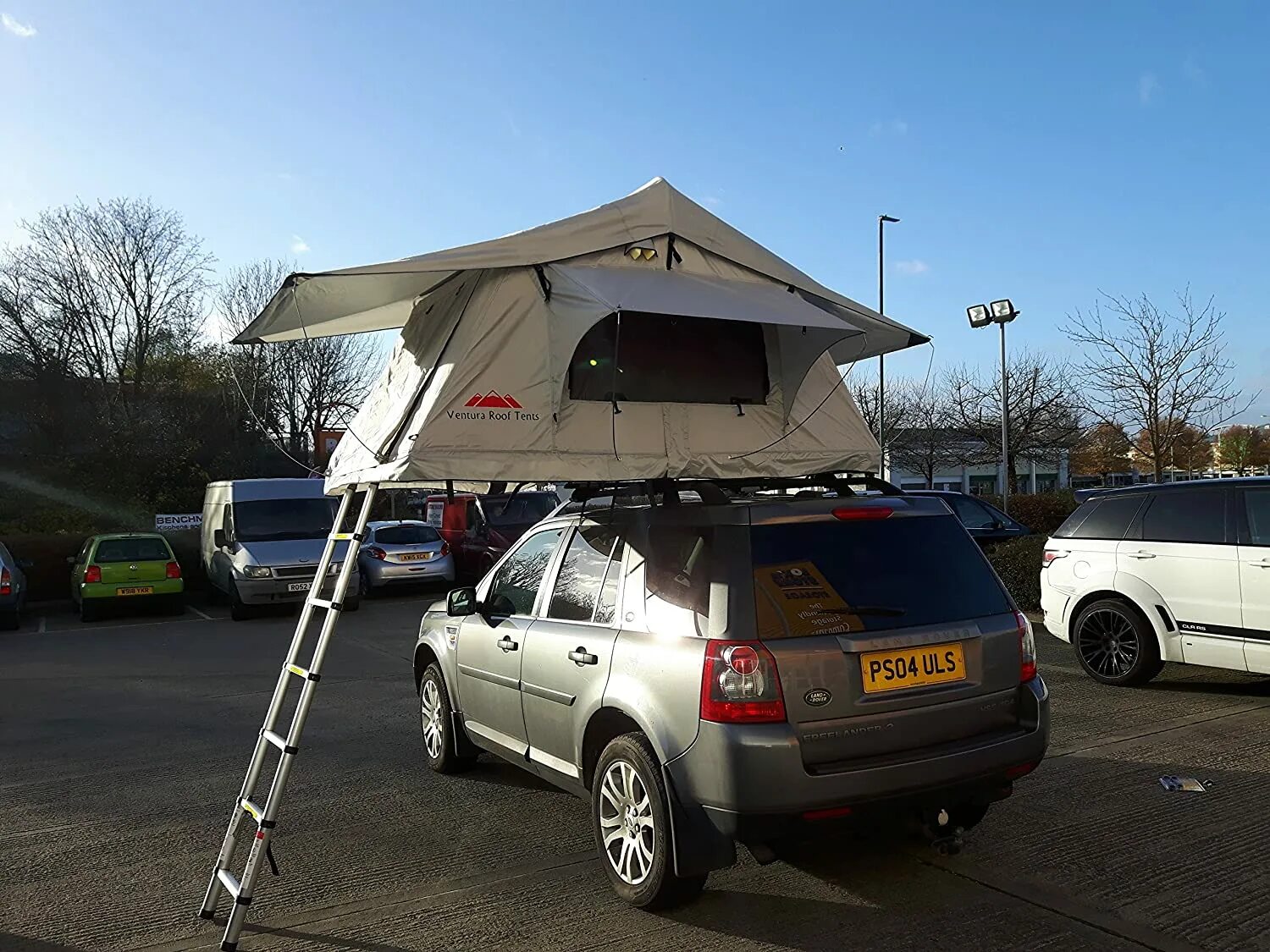 Палатка на крышу Land Rover Freelander 2. Багажник палатка на крышу Фрилендер-2. Палатка на автомобильную крышу. Выдвижная крыша палатка на Фрилендер 2.