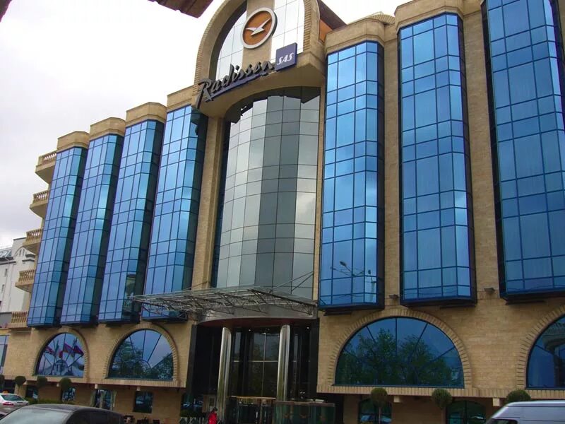 Рэдиссон блю ростов на дону. Гостиницы ростов набережная. Radisson blu hotel, rostov-on-don 5*. Рэдиссон блю ростов на дону. Отель рэдиссон ростов.