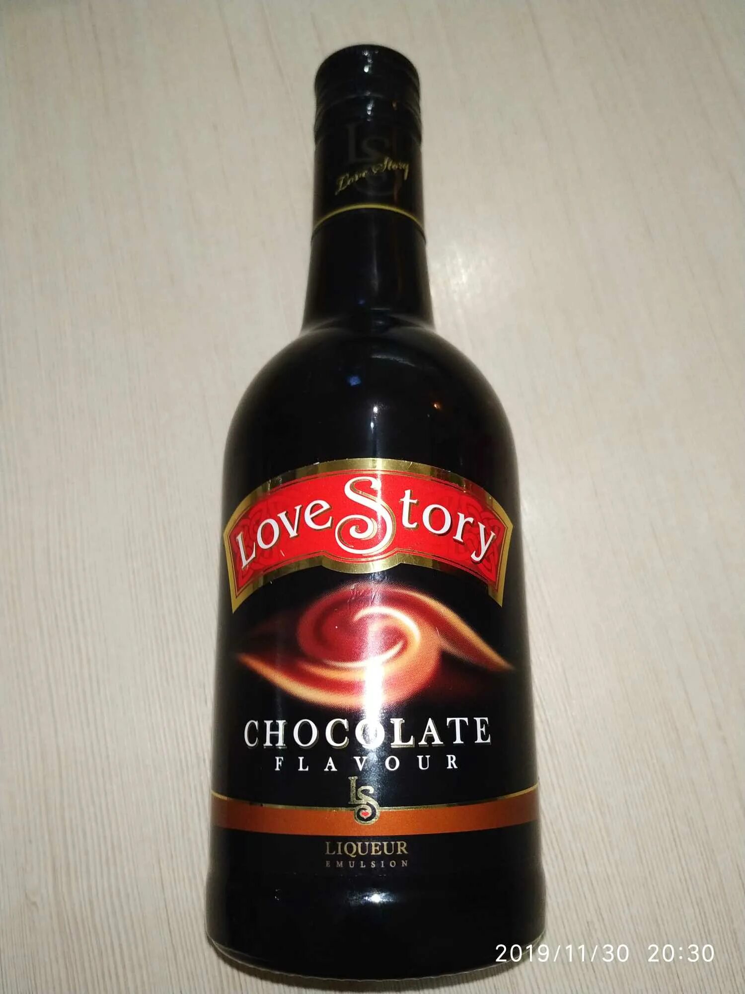 Ликер эмульсионный Liqueur Flavour. Ликер Love story Chocolate Flavour. Ликер лав стори сливочный. Кофейный ликер лав стори. Ликер любовь