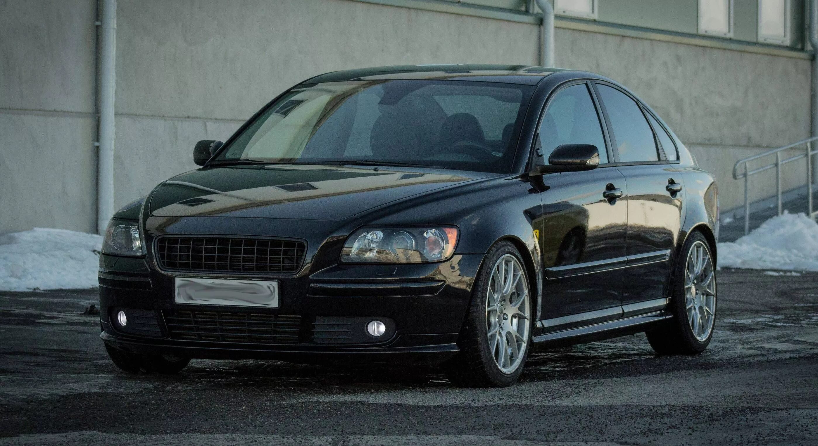 Volvo s40 Tuning. Вольво s40 тюнинговая. Volvo s40 II обвес. Volvo s40 II тюнинг.