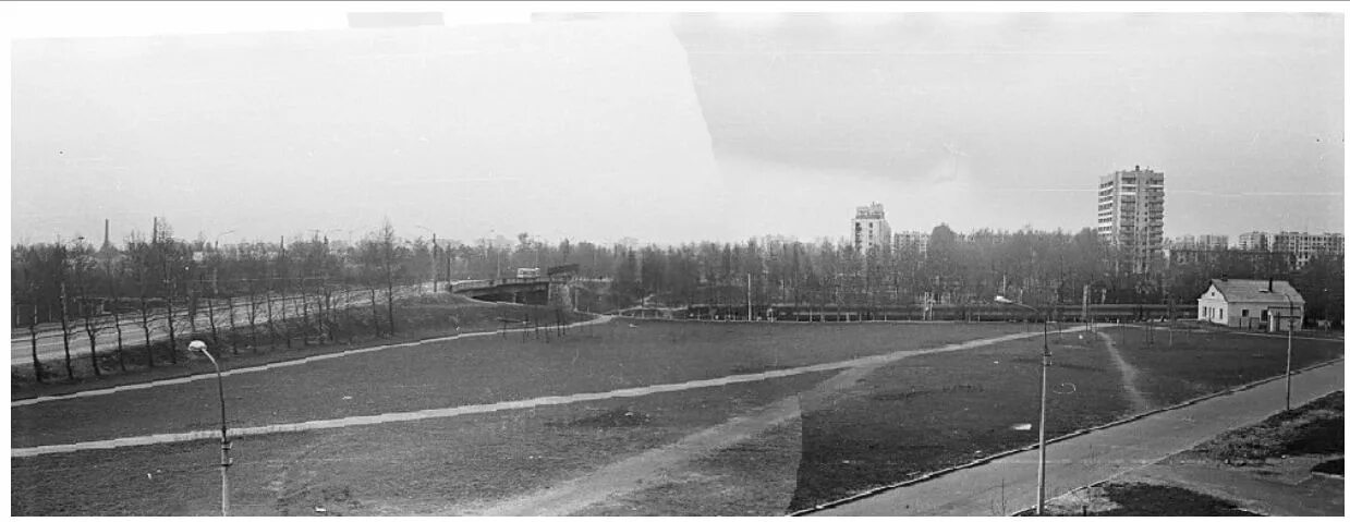 Пискаревка всеволожск. Пискаревский проспект 1970 х. Пискаревский проспект в 70-х. Пискаревский в 70 годы. Вид Ленинграда Пискаревский проспект 70-е.