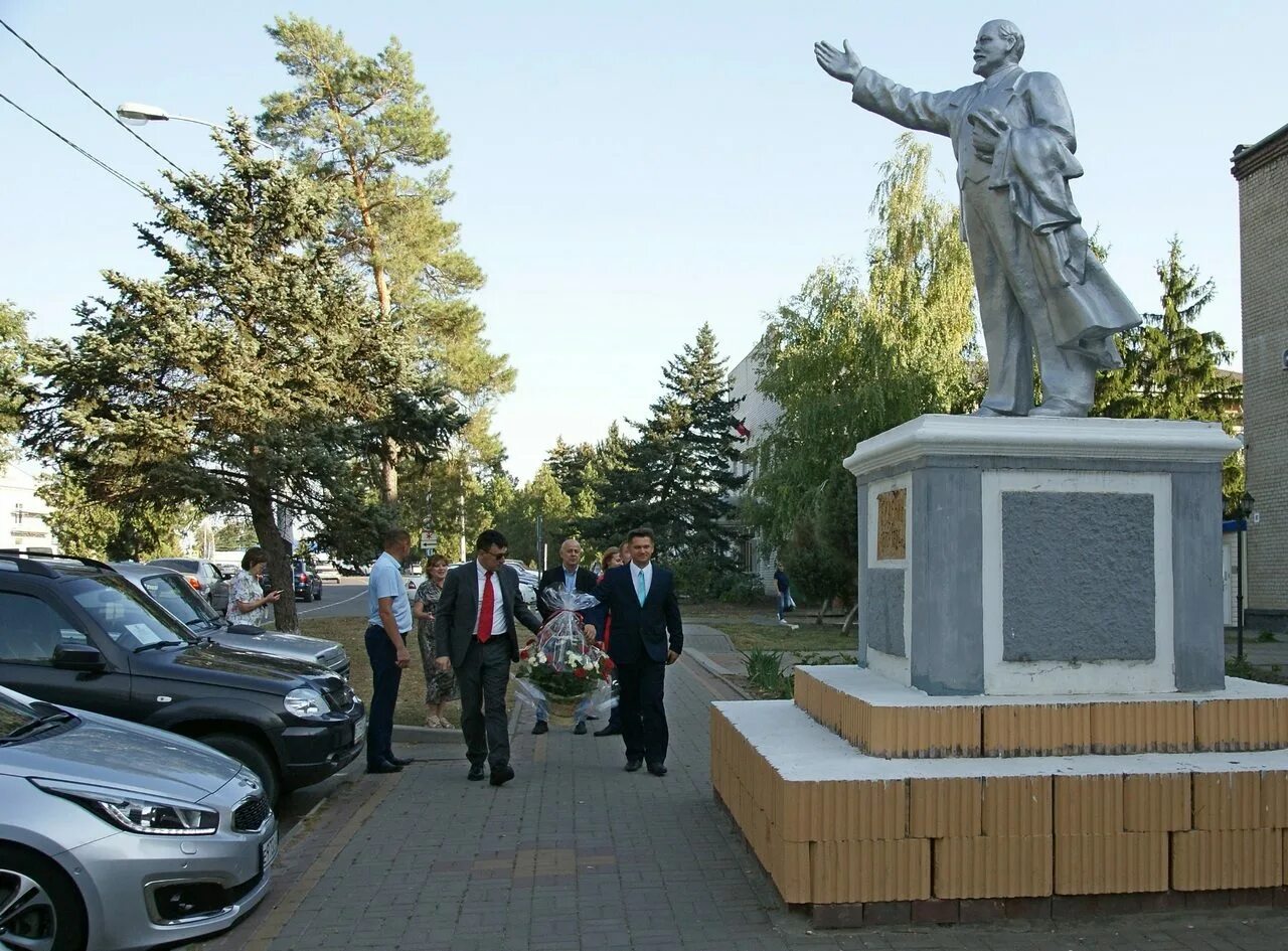 Краснодарский край новопокровский район п новопокровский