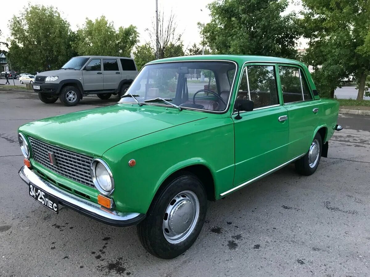 ваз 1977 года. лада 21011. лада 21011. ваз 1977 года. ваз 2101 1977.