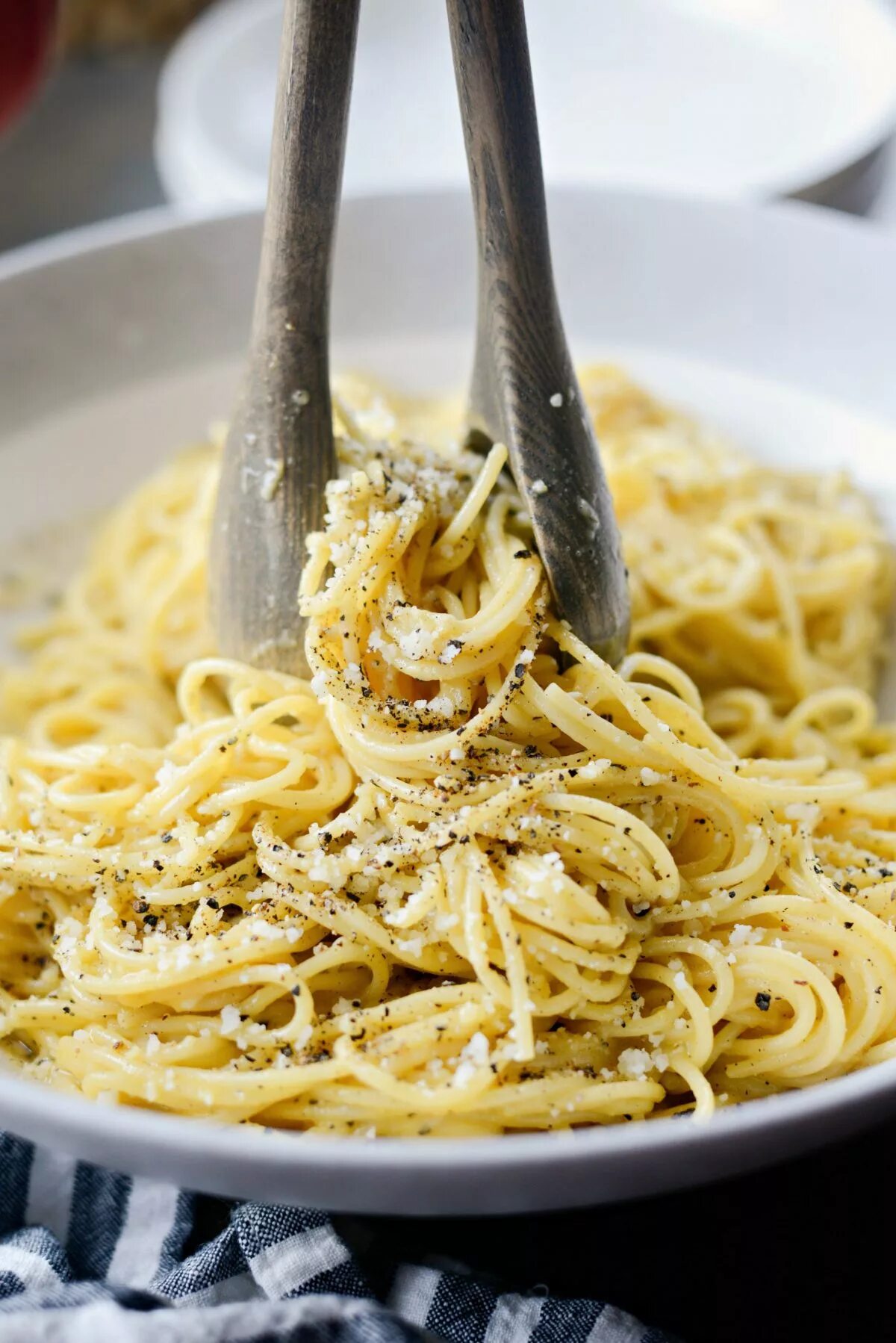 Cacio e pepe. Качо э Пепе. Паста Cacio Pepe. Букатини Качо э Пепе. Спагетти Качо Пепе.