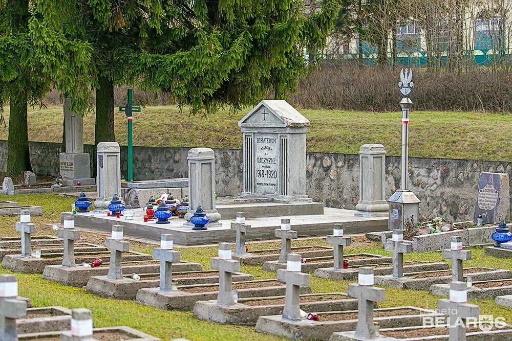 Памятные кладбища