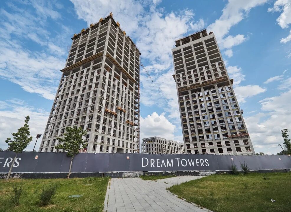 Dream towers технопарк. Жк дрим тауэр андропова. Жк дрим тауэр андропова. Dream towers москва технопарк. Dream riva жк.
