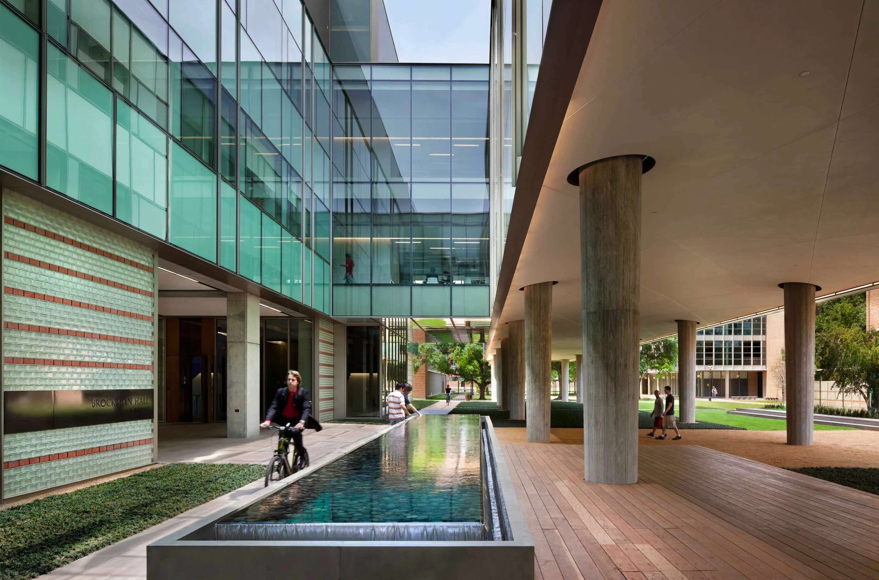Class building