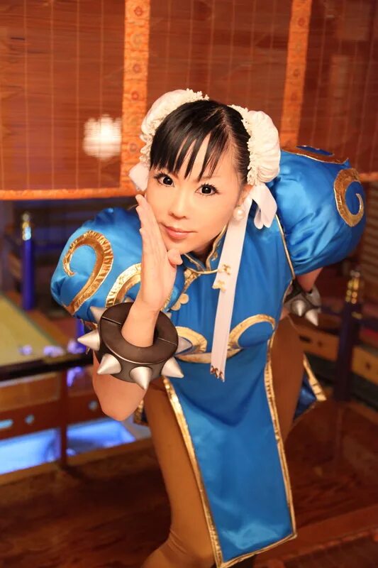 Чан ли колец. Чан ли фильм. чан ли уличный боец cosplay. чан чан ли юэ. джеки чан стрит файтер.