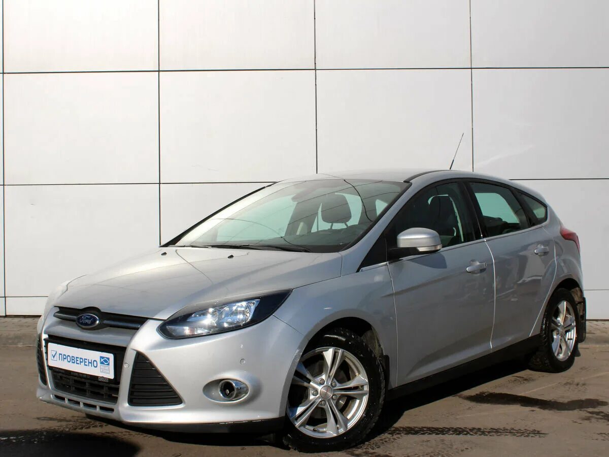 Ford focus 2014 хэтчбек. Ford focus 2013. форд фокус 2013 хэтчбек. форд фокус 4 серебристый. форд 3 хэтчбек 2013.