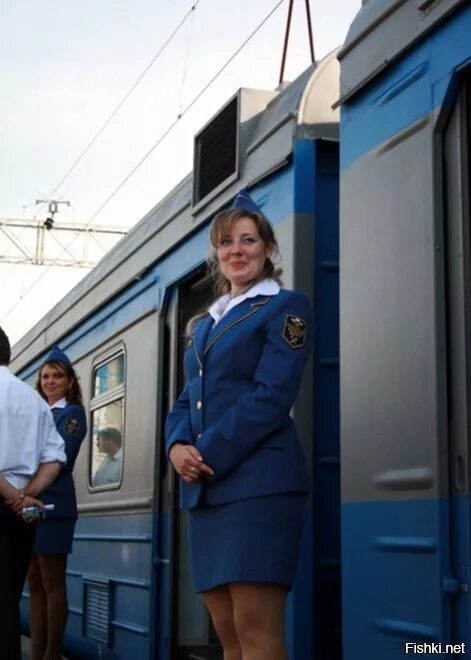 Людмила загорская проводница. Студотряды проводников в омске. Людмила загорская 2022. Проводник поезда. Проводница вагона.