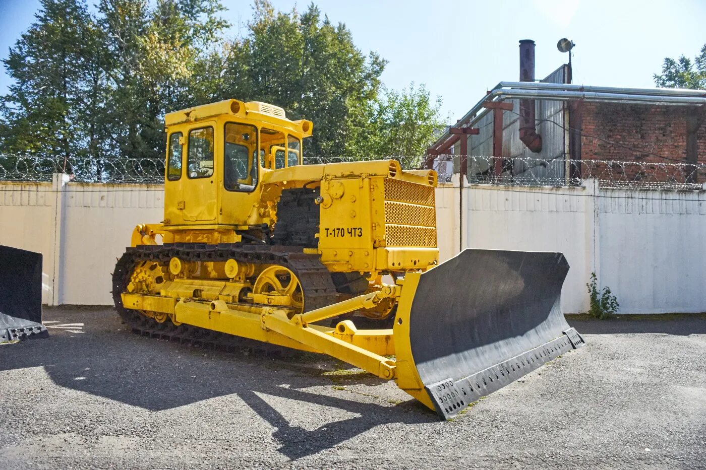 трактор чтз 170. трактор 170. чтз трактор т-170. трактор 170. бульдозер чтз т-170.