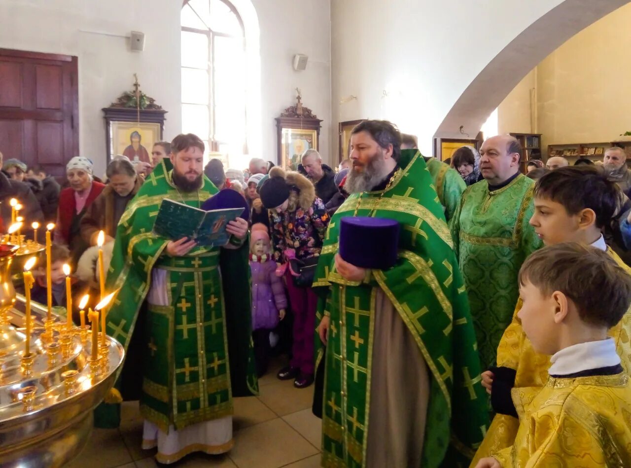 нахабино храм даниила московского. расписание богослужений в храме кирилла и мефодия в самаре. храм кирилла и мефодия саранск расписание богослужений. святой источник купель деревня данилово. храм нахабино настоятель.