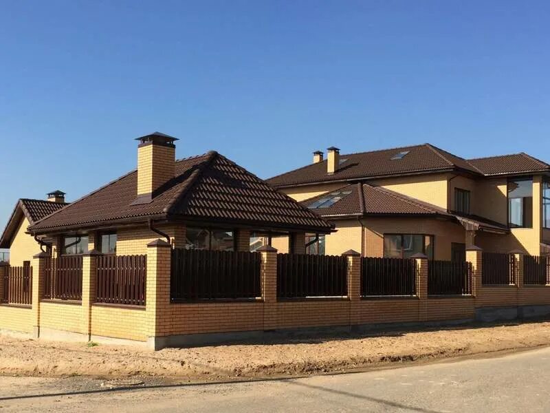 москва, д. снт дубрава наро-фоминский район. первомайское, г. деревня рогозинино москва. рогозинино, дорожная, д.