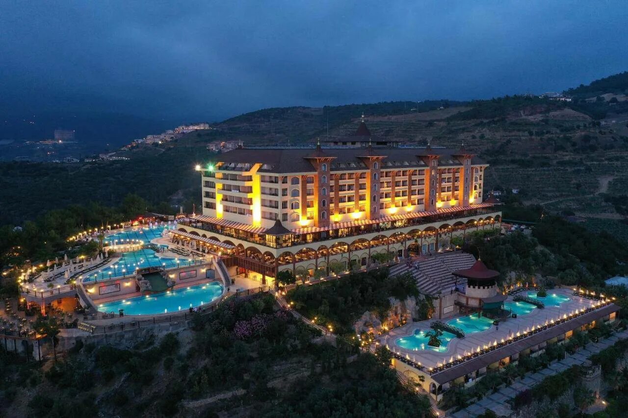 Turkey world. Отель Utopia World Hotel 5. Турция отель Utopia World 5. Алания отель утопия 5. Отель утопия ворлд Аланья Турция.