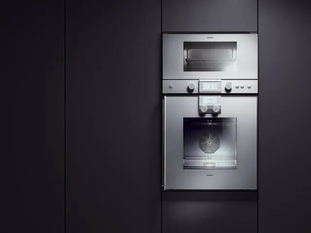 Gaggenau встраиваемая СВЧ. Микроволновая печь Gaggenau bmp224100. Кофемашина Gaggenau cm 210-110. Микроволновая печь встраиваемая Gaggenau em 221-110. Встроенная свч рейтинг