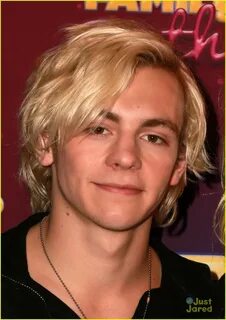 Austin & Ally Brasil: R5:Radio Disney Family Vip Birthday Party 