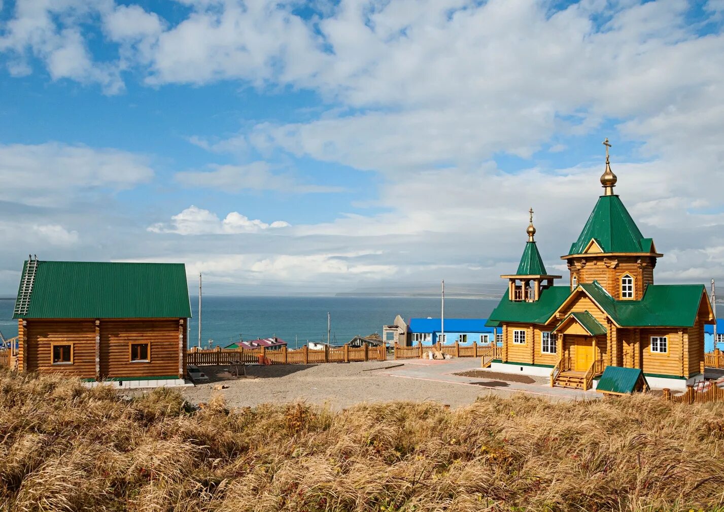 Никольское алеутский. Остров Беринга село Никольское. Командорские острова Никольское. Село Никольское Алеутский район. Село Никольское Командорские острова.