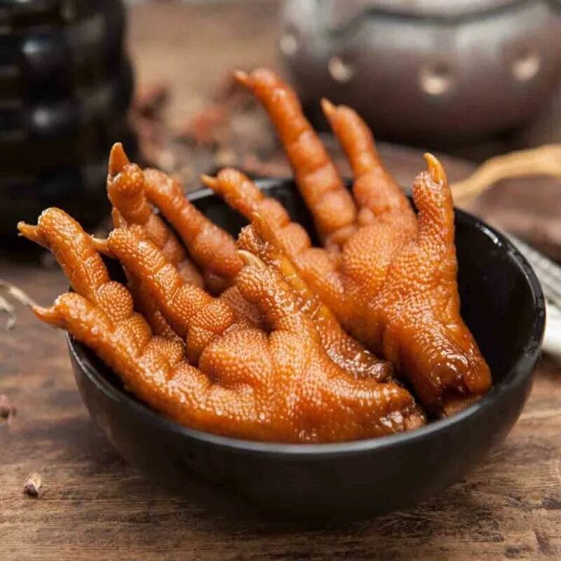 Деликатес это. Куриные лапки по-китайски. китайские куриные лапки. куриные лапки в китае деликатес.