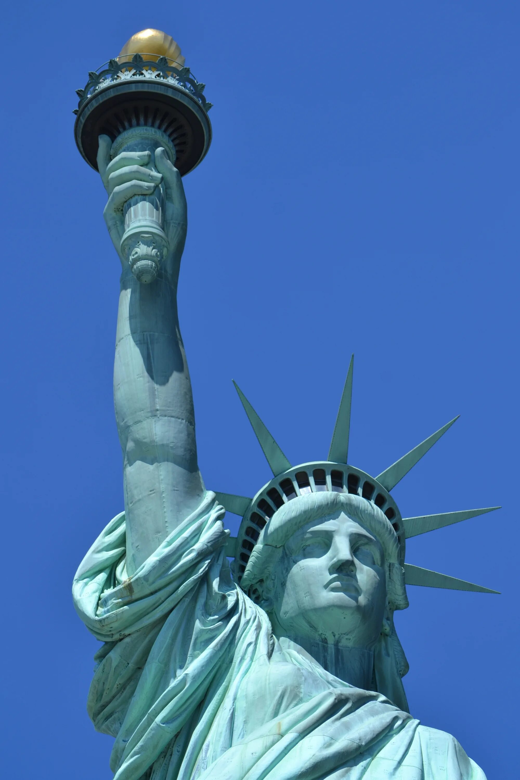 Страна где статуя свободы. Статуя свободы Нью-Йорк. Нью-Йорк Сити статуя свободы. Статуя Либерти. Высота статуи свободы в Нью-Йорке.