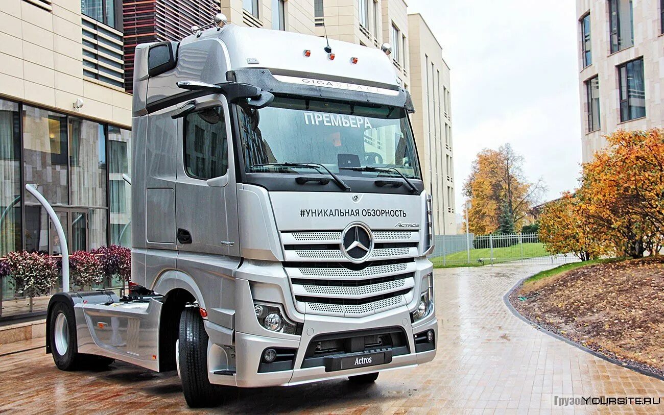 Куплю мерседес актрос б у. Мерседес-Бенц Актрос 2020. Mercedes Benz Actros 2022. Мерседес Бенц Актрос 2018. Мерседес Актрос тягач.