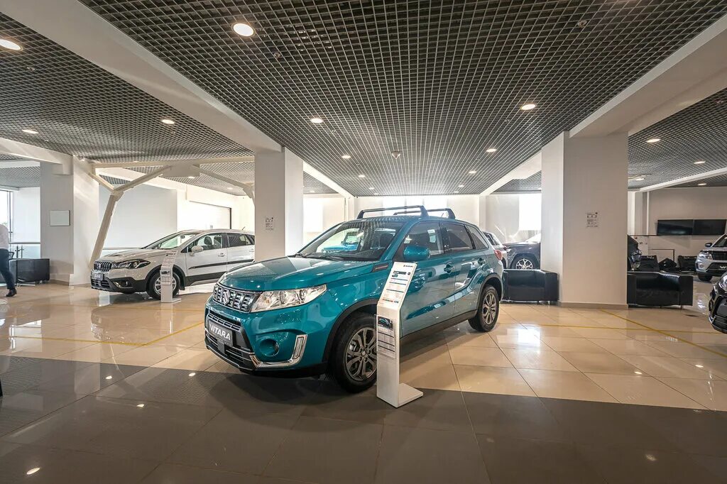 Купить сузуки в салоне. АВТОГЕРМЕС 44 км МКАД. АВТОГЕРМЕС Suzuki. АВТОГЕРМЕС МКАД 44км Хендай. Автосалон Сузуки.