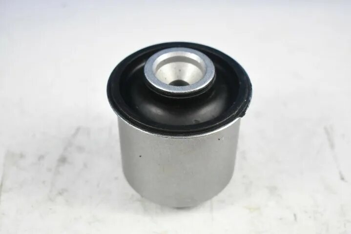 Сайлентблоки балки шевроле. 96535146 сайлентблок. сайлентблок задней балки шевроле авео т200. сайлентблок задней балки aveo (96535146). авео т250 усиленный сайлентблок.