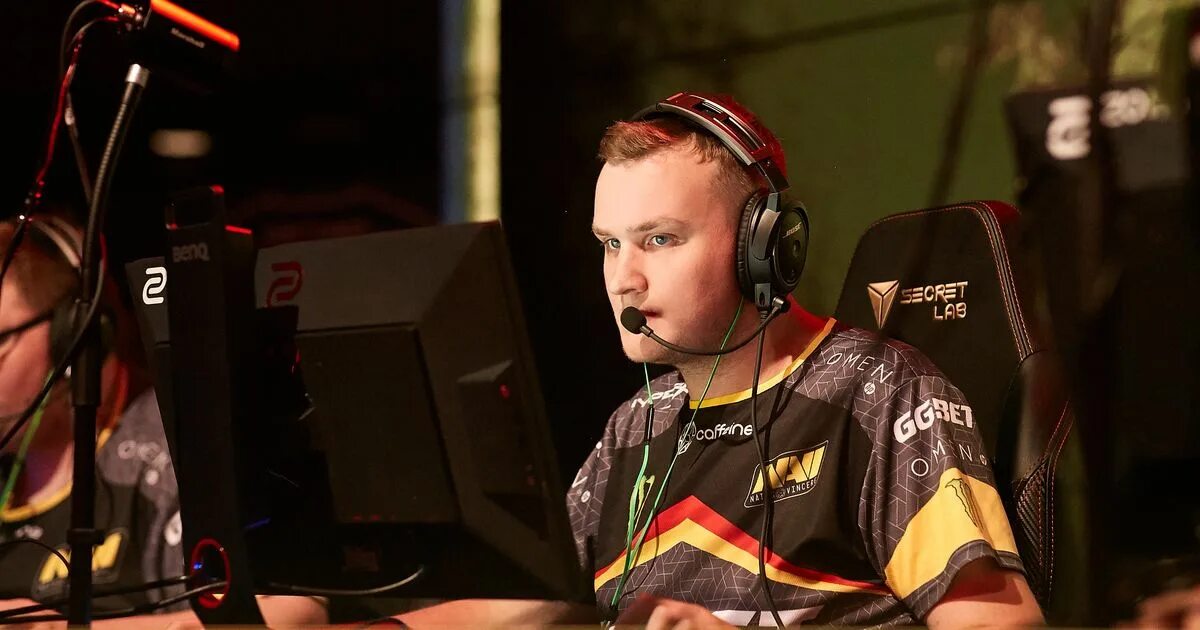 Mouz navi junior. Navi junior dota 2. Команда нави. Причёская qikert'a. Fnaric в каком составе выигрывали мажор.