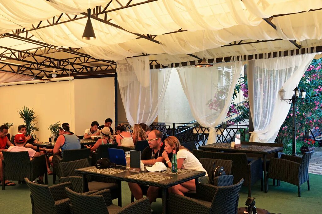 Рестораны сочи с программой. Детское меню в ростове. Ресторан кипарис благовещенск. Рестораны сочи с программой. Рестораны сочи с программой.