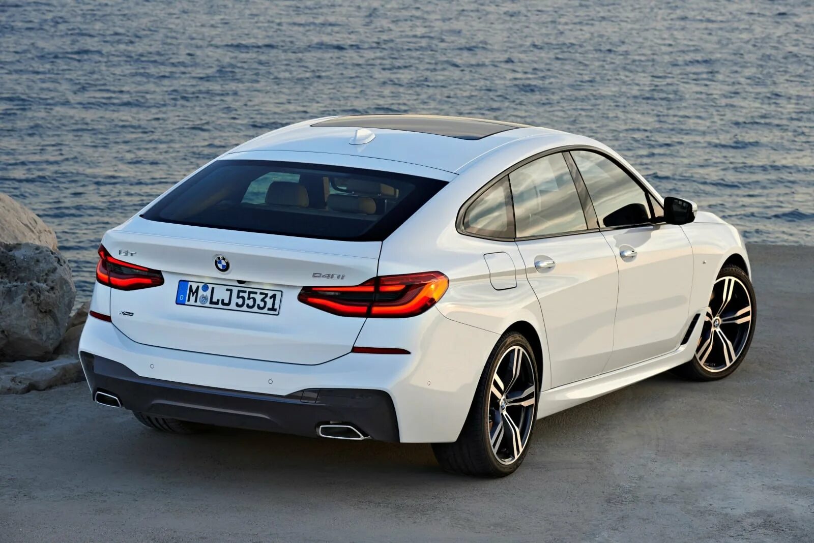 Бмв джити. BMW 6 gt. BMW 6 Series Gran Turismo. BMW 6 gt 2018. BMW 640 gt.