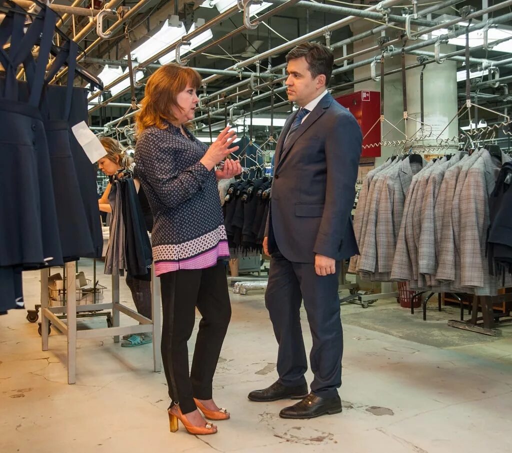 Фабрика айвенго иваново. Швейная фабрика айвенго (айвенго). Город иваново швейная фабрика айвенго. Фабрика айвенго иваново. Швейная фабрика айвенго (айвенго).