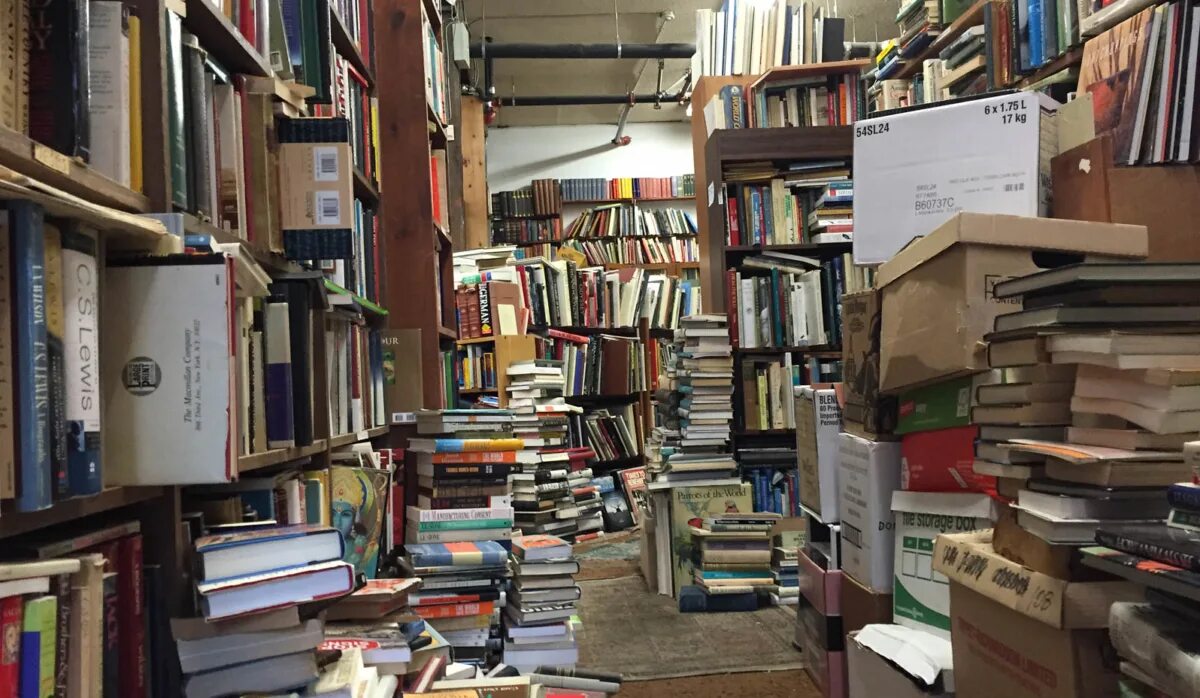 More books. Many books. Too many books. Picture of not many books. More books shop