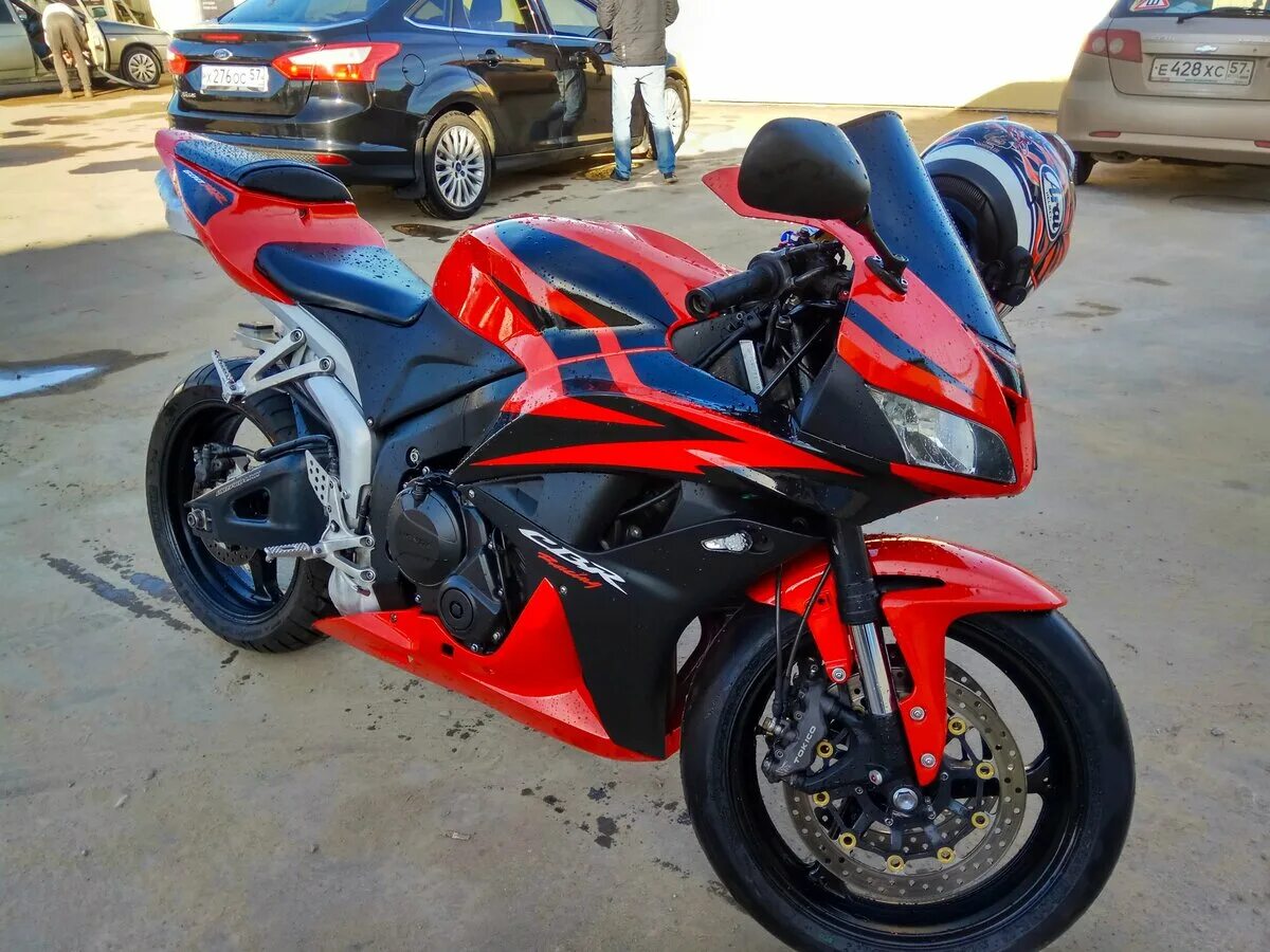 Honda CBR 600. Хонда СБР 600рр. Honda cbr600rr Red. Honda CBR 600 2008 красный. Хонда 600 купить бу