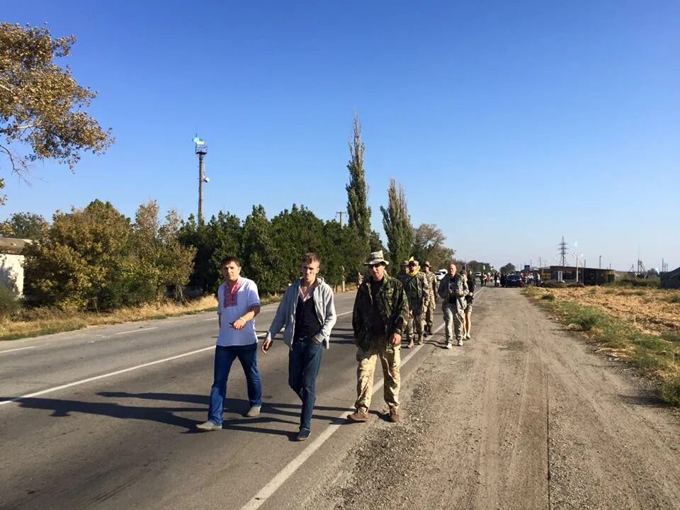 Блокада крыма. Гражданская блокада Крыма. Чонгар (село). Блокада Крыма 2014 год Чонгар. Чонгар новости.