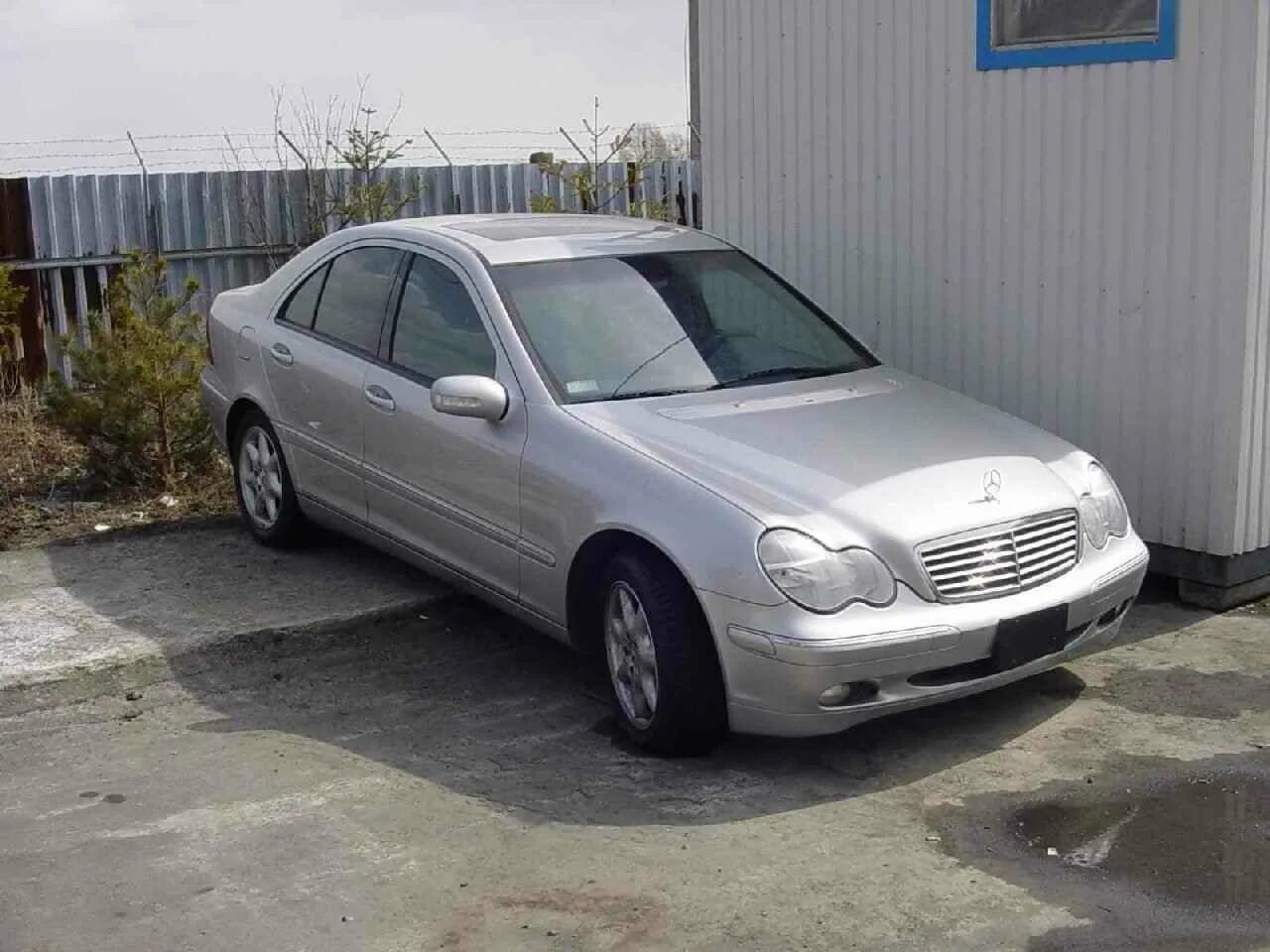 Mercedes benz 2002. Mercedes c-klasse 2002. Mercedes c 2002. Мерседес c240 2000. Mercedes c 2002.