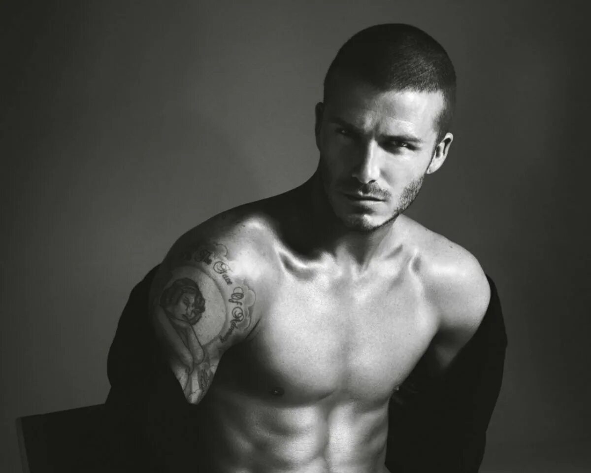 аватарка для вк для мужчин. Tim gabel голый. Luke guldan модель. крутой парень в очках. надпись крутому парню.