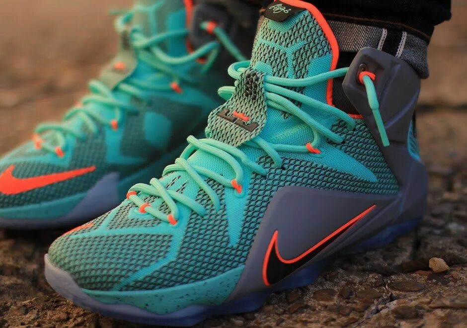 Найк Леброн 12. Nike LEBRON 12 NSRL. Nike LEBRON 12. Nike кроссовки LEBRON 12.