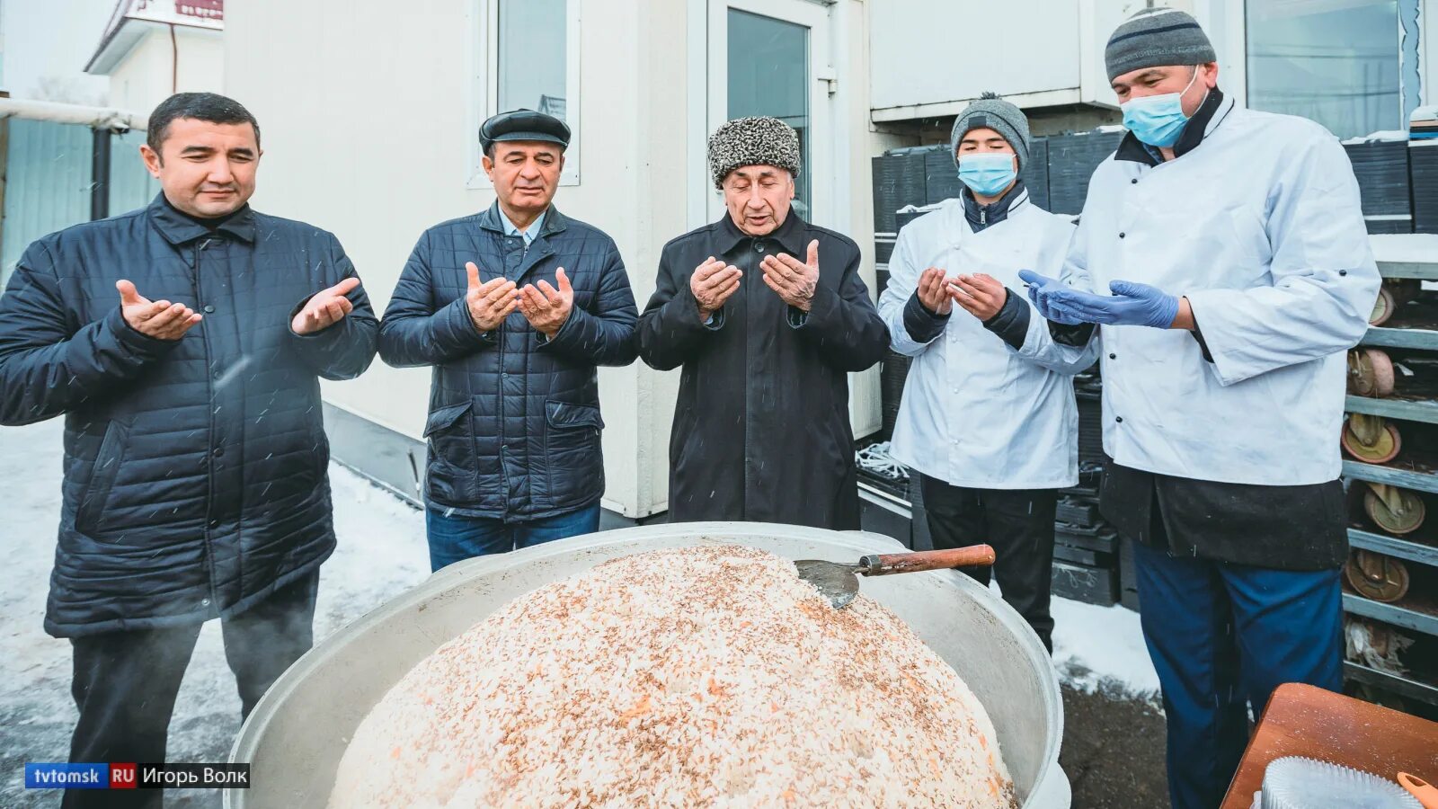 Рузиев Саматулла Томск. Узбекская диаспора. Узбекские предприниматели. Узбекская фирма.