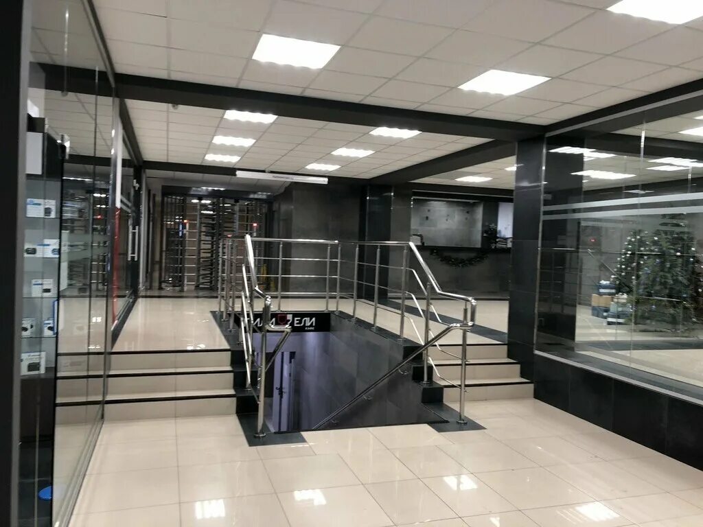 Мотальный переулок 10а в нижнем новгороде. Маринс парк отель нижний новгород. Помещение 180 кв. Офис нижний новгород. Бц фабрика нижний новгород.