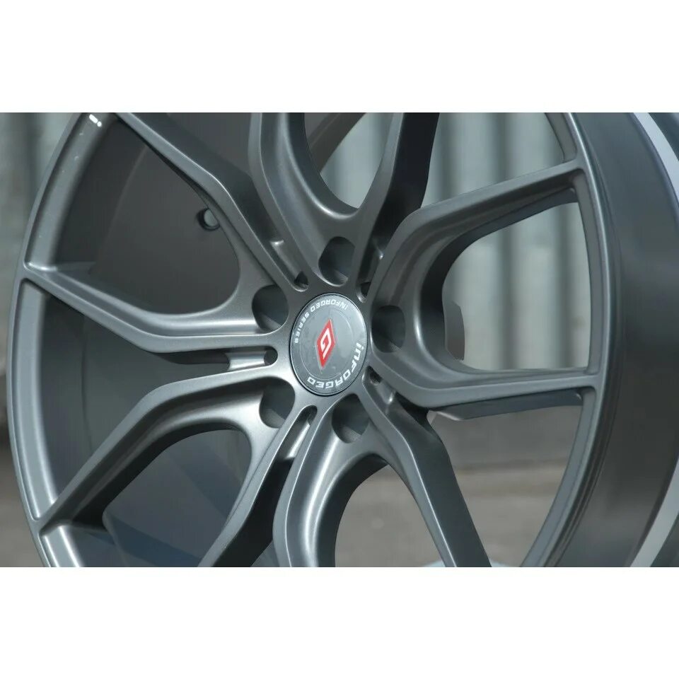 Диск 5 112 19. Диск 5 112 19. Диски rotiform r18. Диски 5 112 r19. 3.