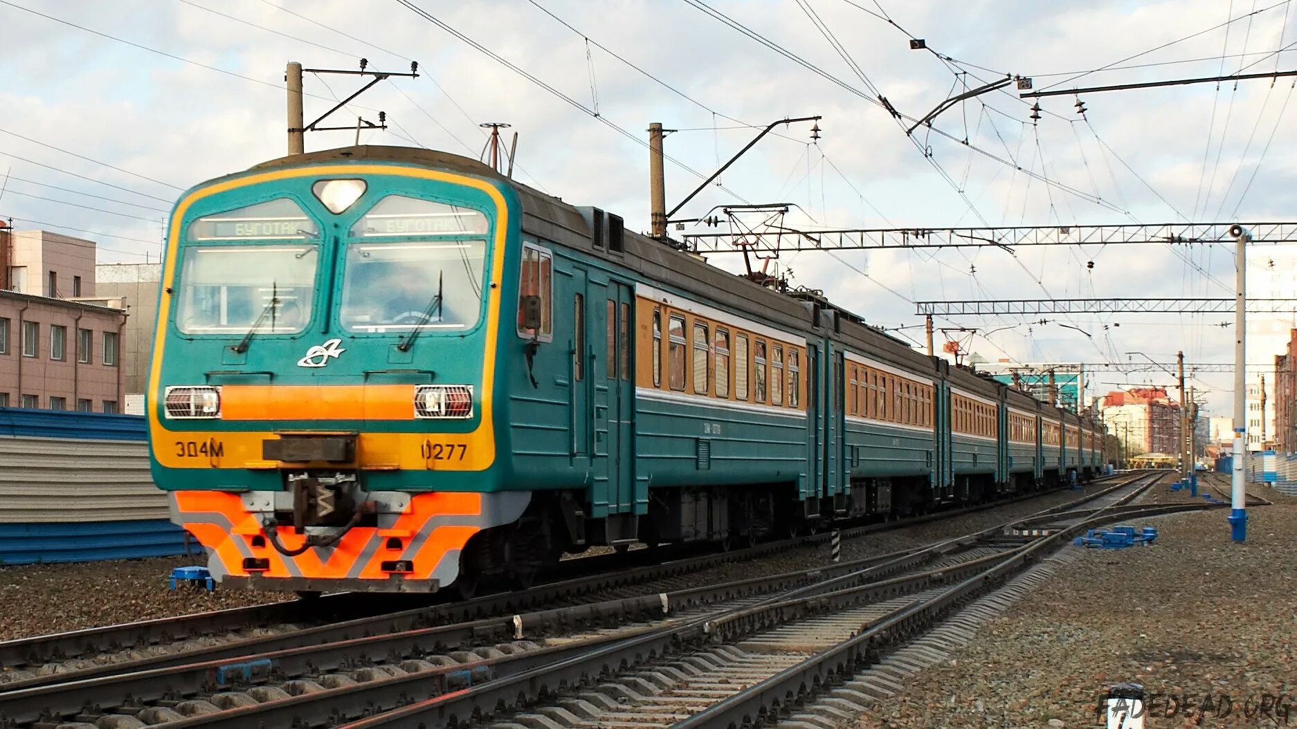 Эд4м 0277. Электрички Новосибирск эд4м. Омск вокзал эд4м. Станция Буготак. Поезд 277