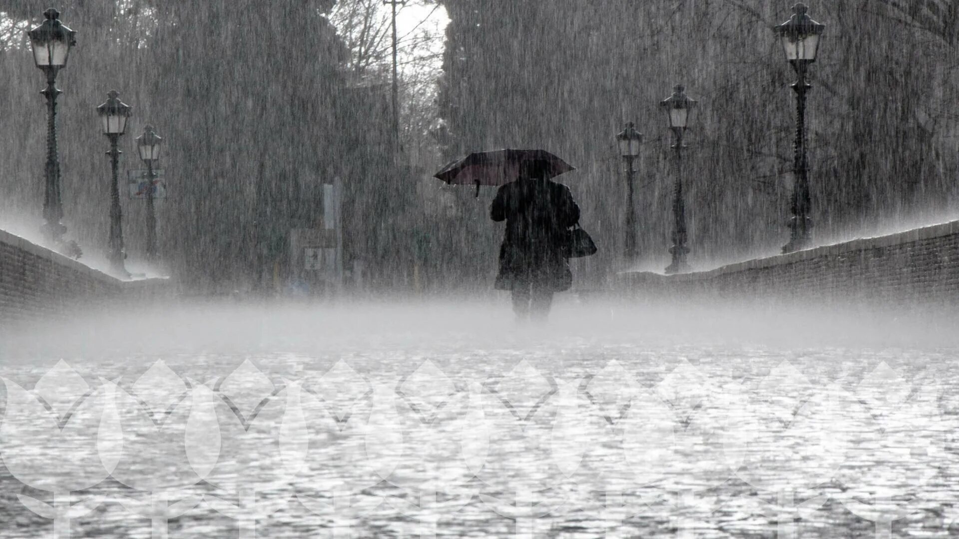 Сильный дождь. Ливень. Хлынул дождь. Град явление природы. Хлынул проливной дождь.