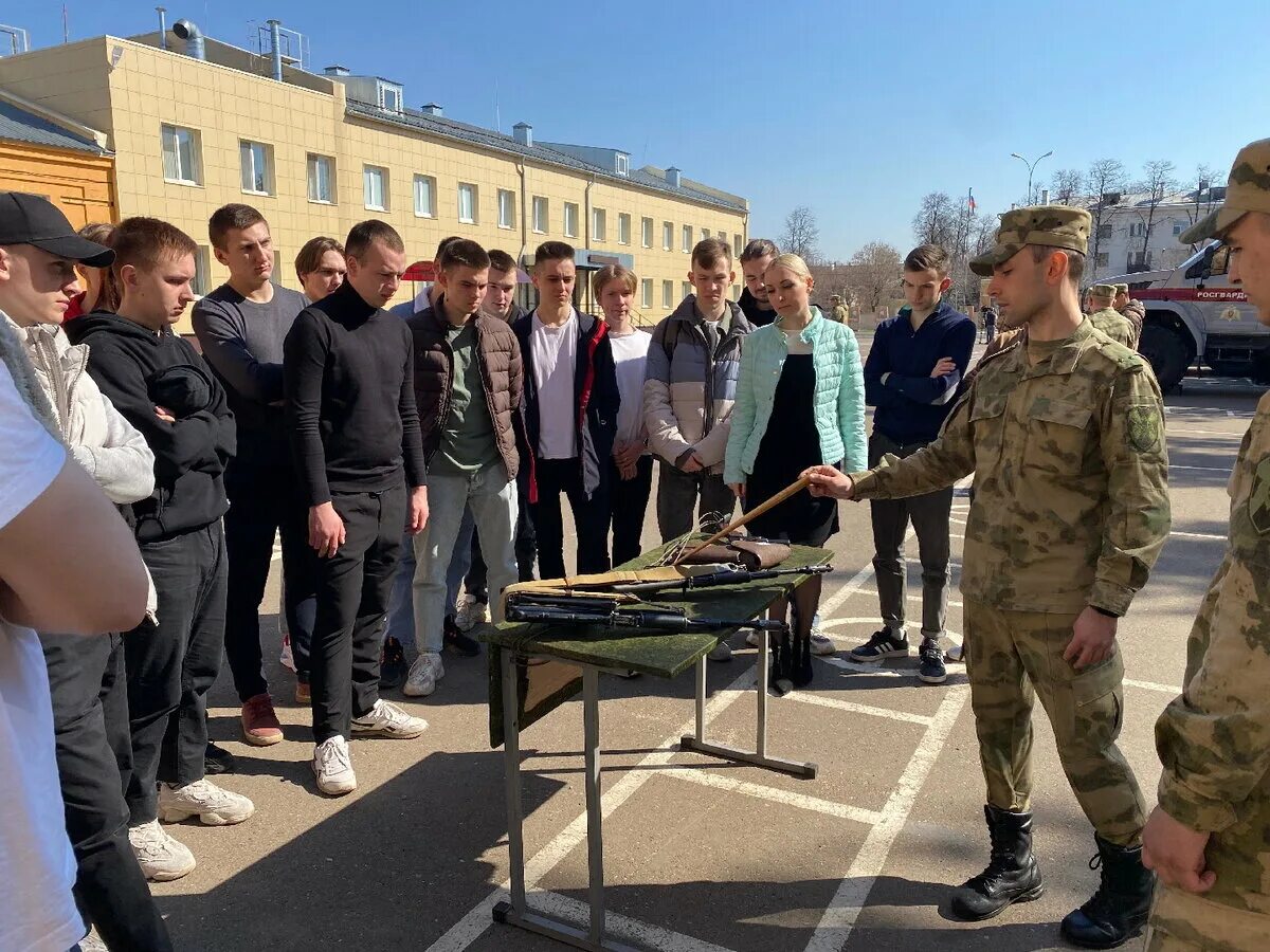 Охрана важных государственных объектов. Военные охраняют. Военная часть в Казани. 63 росгвардия