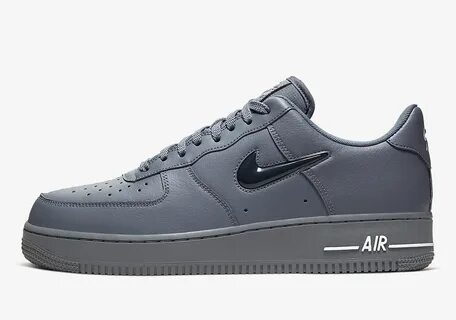 Nike air force undefeated